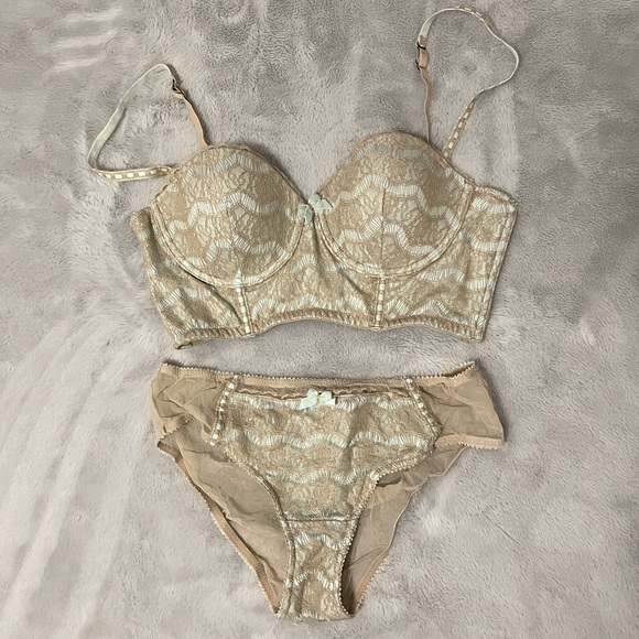Anthropologie lingerie set - Picture 1 of 9